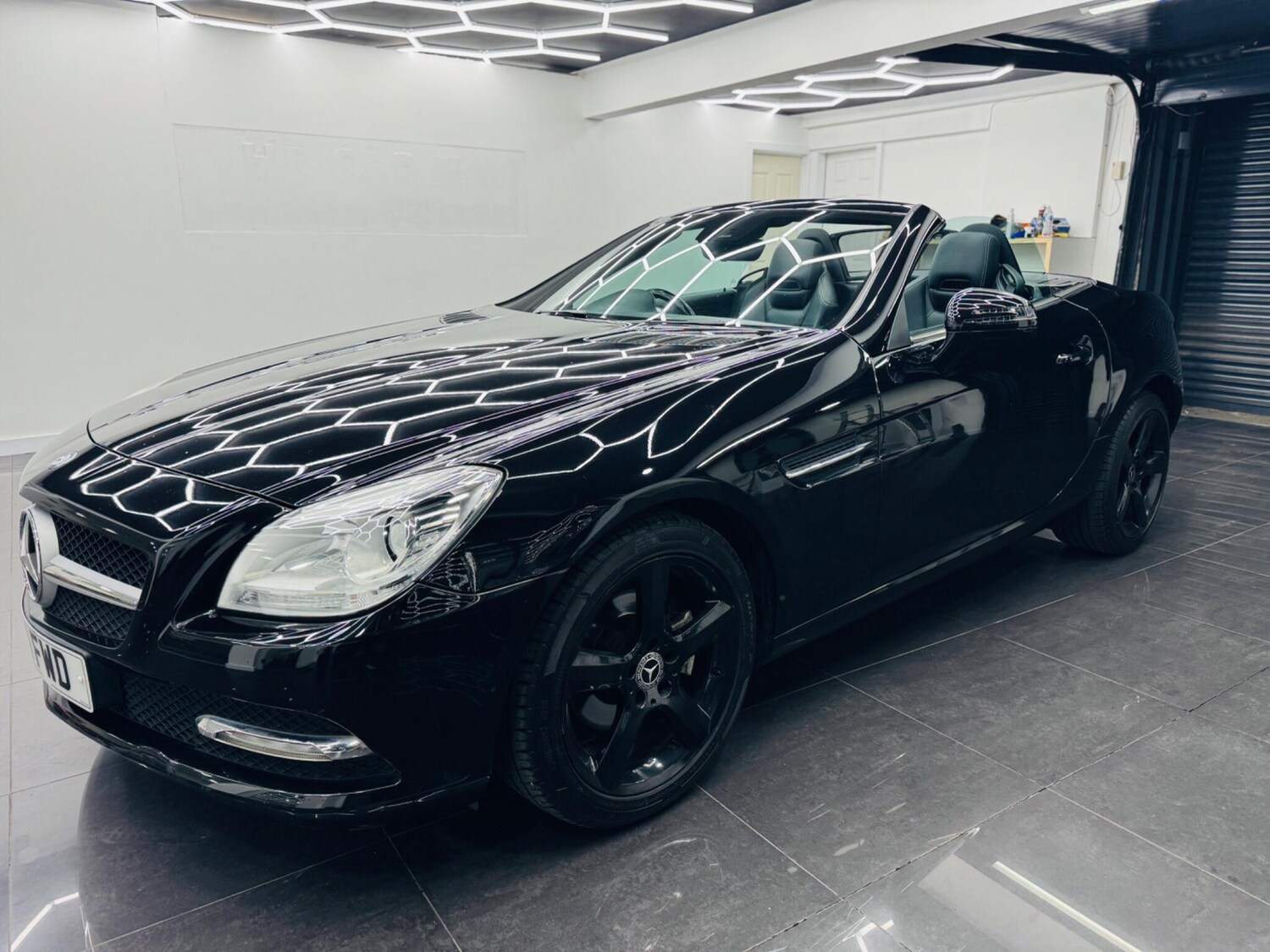 Used Mercedes-Benz SLK 2011 for sale - 77831680: Photo 8