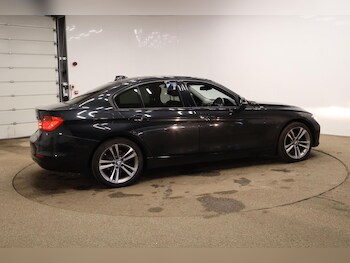 Used BMW 3 Series 2014 for sale - 77853143: Photo
