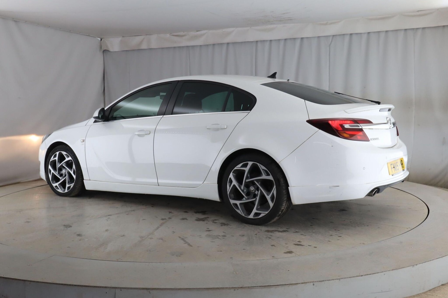 Used Vauxhall Insignia for sale - 77978498: Photo 3