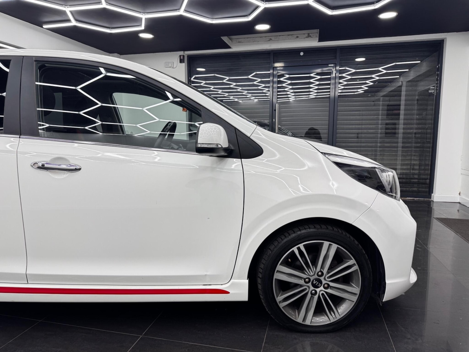 Used Kia Picanto 2018 for sale - 78085967: Photo 14