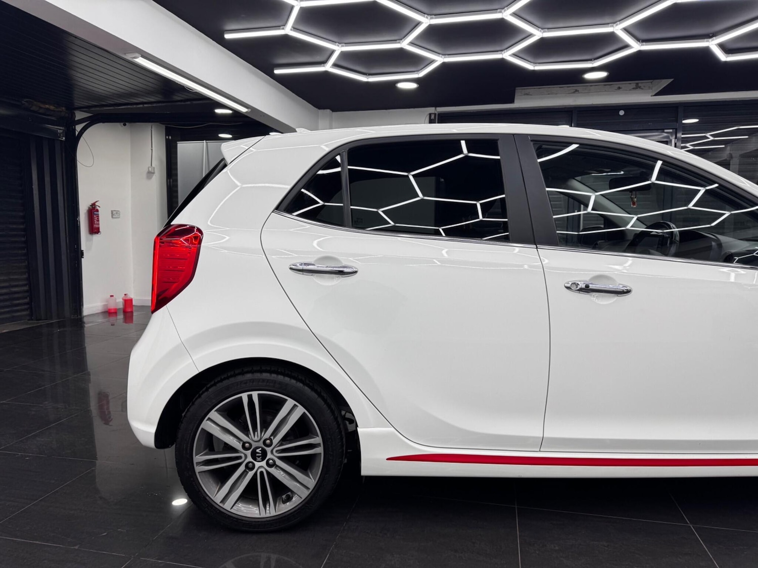 Used Kia Picanto 2018 for sale - 78085967: Photo 16