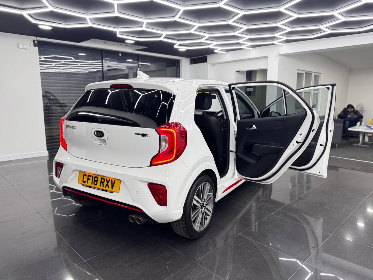 Used Kia Picanto 2018 for sale - 78085967: Photo 17