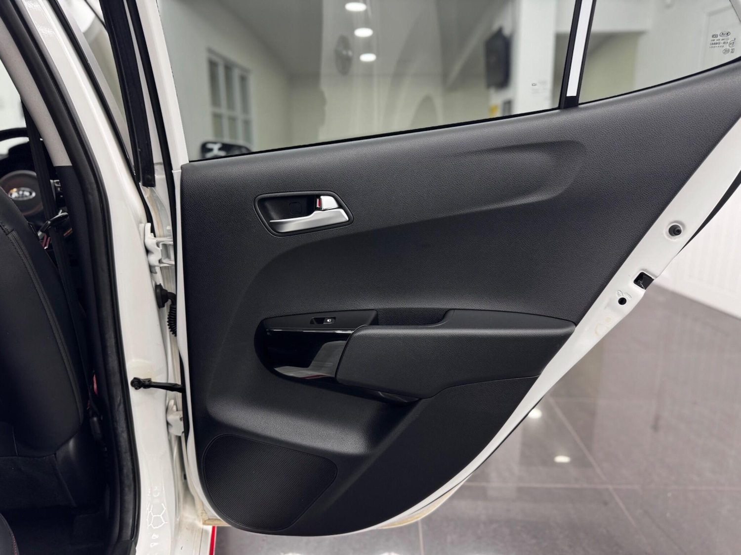 Used Kia Picanto 2018 for sale - 78085967: Photo 31