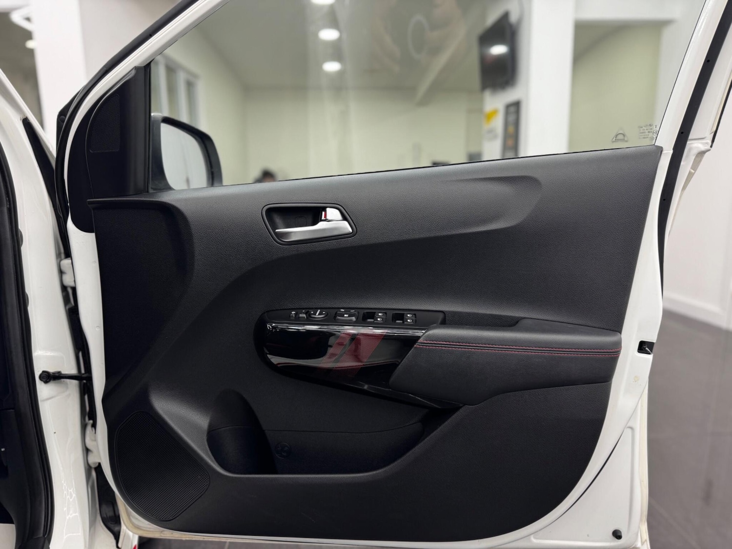 Used Kia Picanto 2018 for sale - 78085967: Photo 32