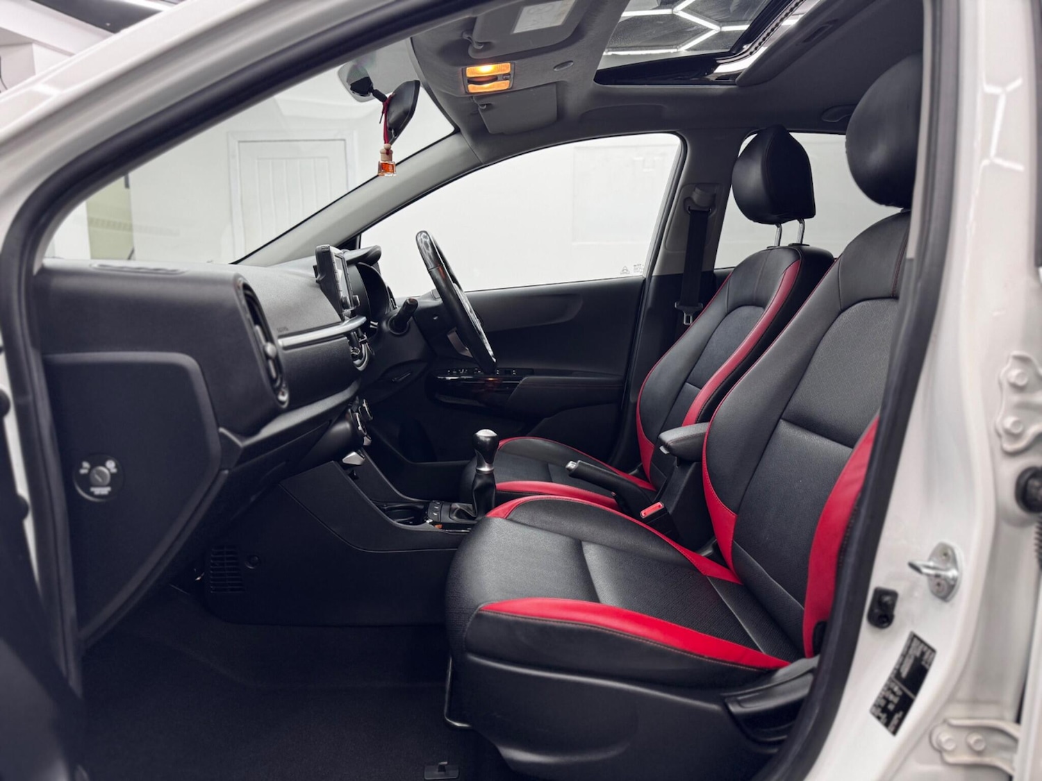 Used Kia Picanto 2018 for sale - 78085967: Photo 46