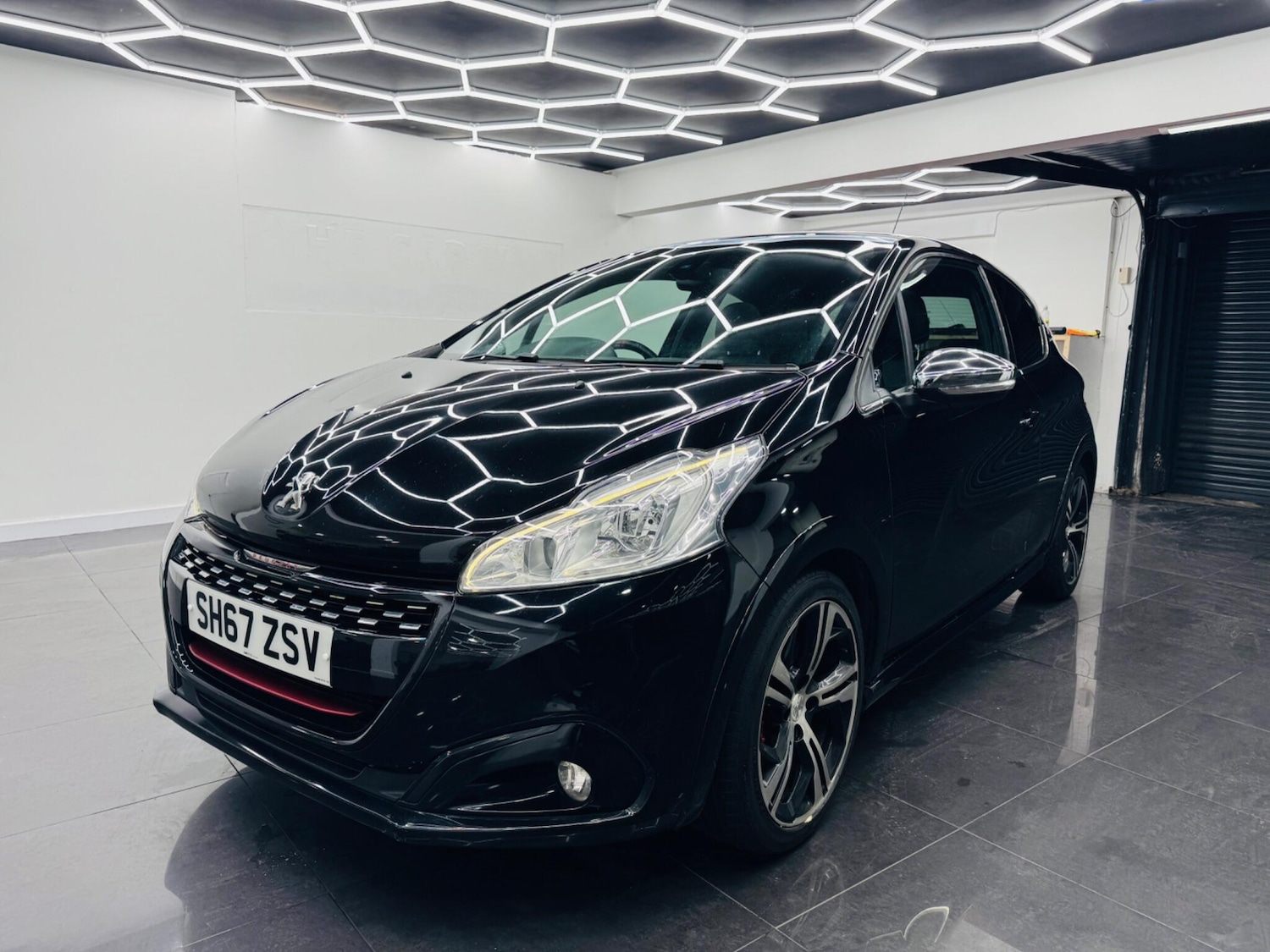 Used Peugeot 208 2017 for sale - 77831678: Photo 12