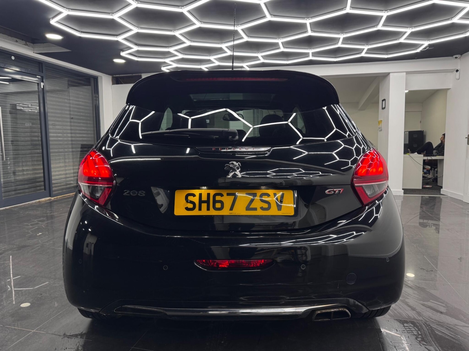 Used Peugeot 208 2017 for sale - 77831678: Photo 18