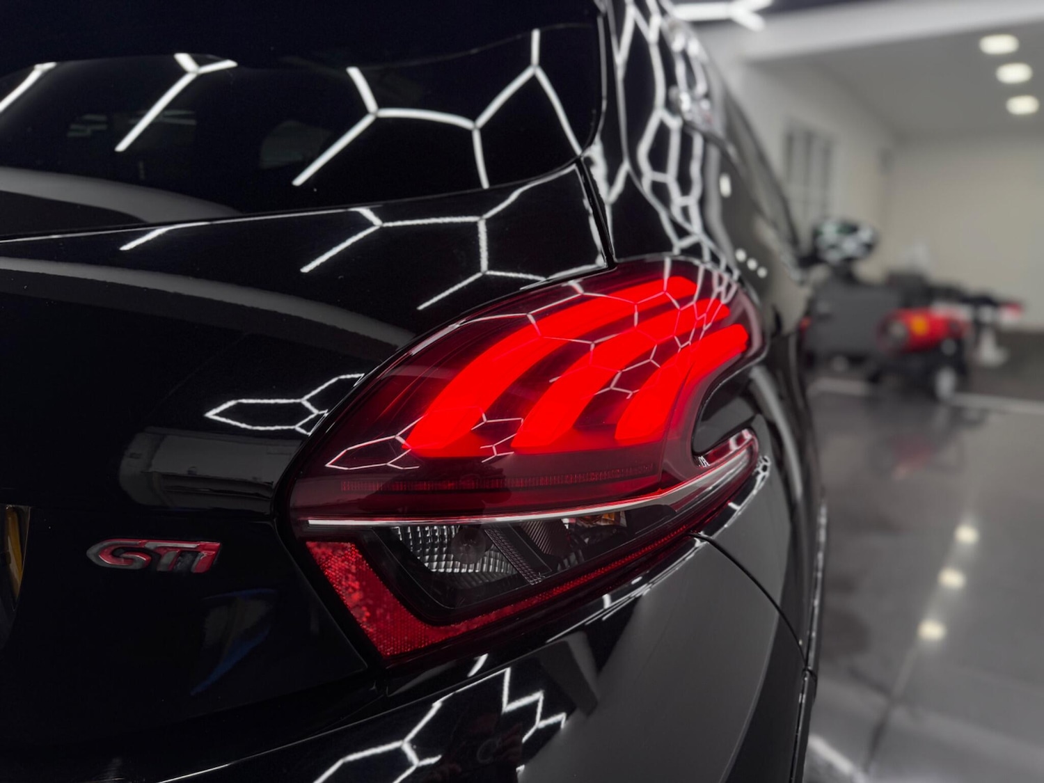 Used Peugeot 208 2017 for sale - 77831678: Photo 53