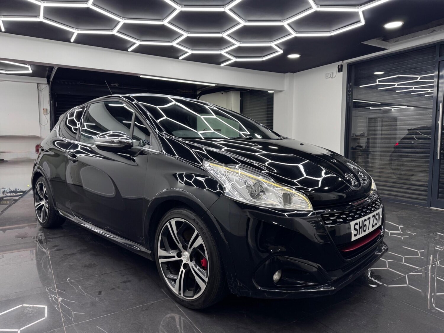 Used Peugeot 208 2017 for sale - 77831678: Photo 6