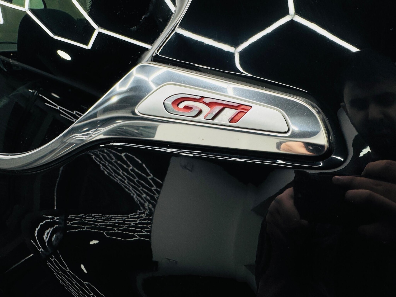 Used Peugeot 208 2017 for sale - 77831678: Photo 64