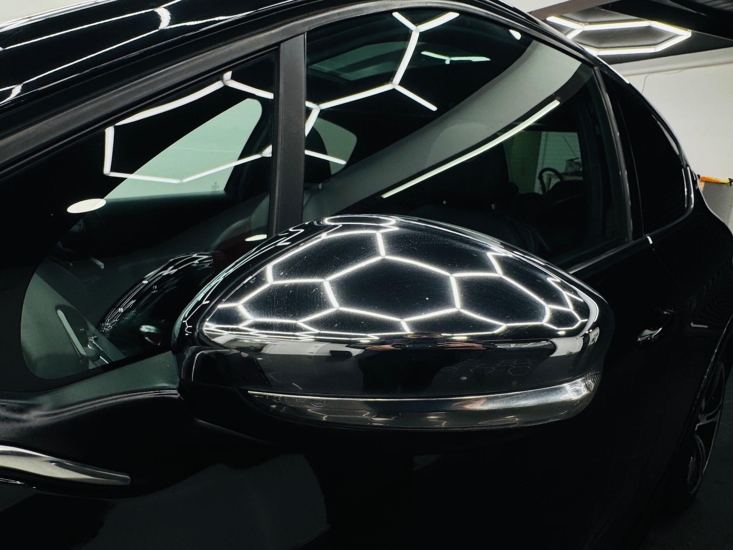 Used Peugeot 208 2017 for sale - 77831678: Photo 66