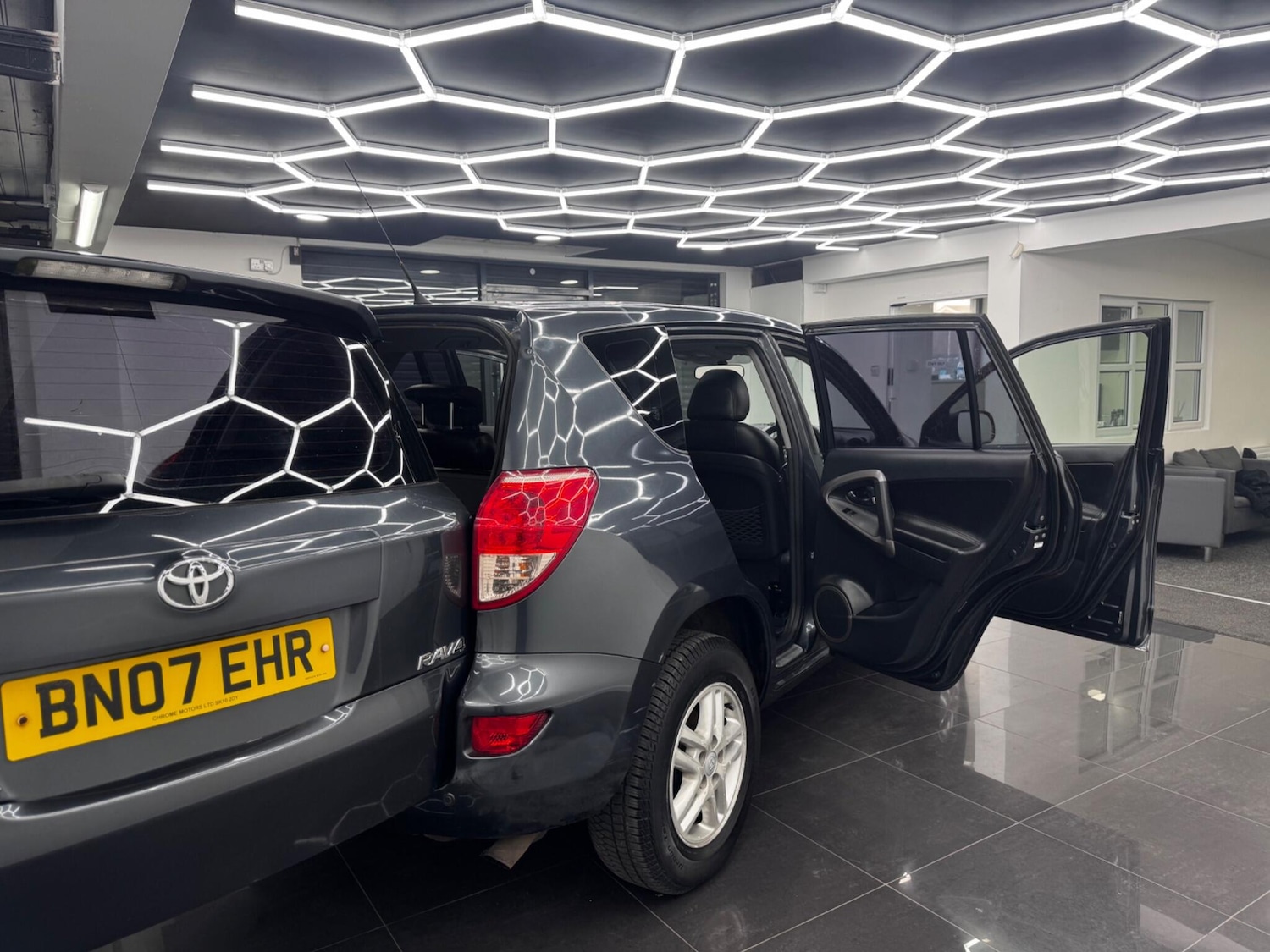 Used Toyota RAV4 2007 for sale - 77982579: Photo 15