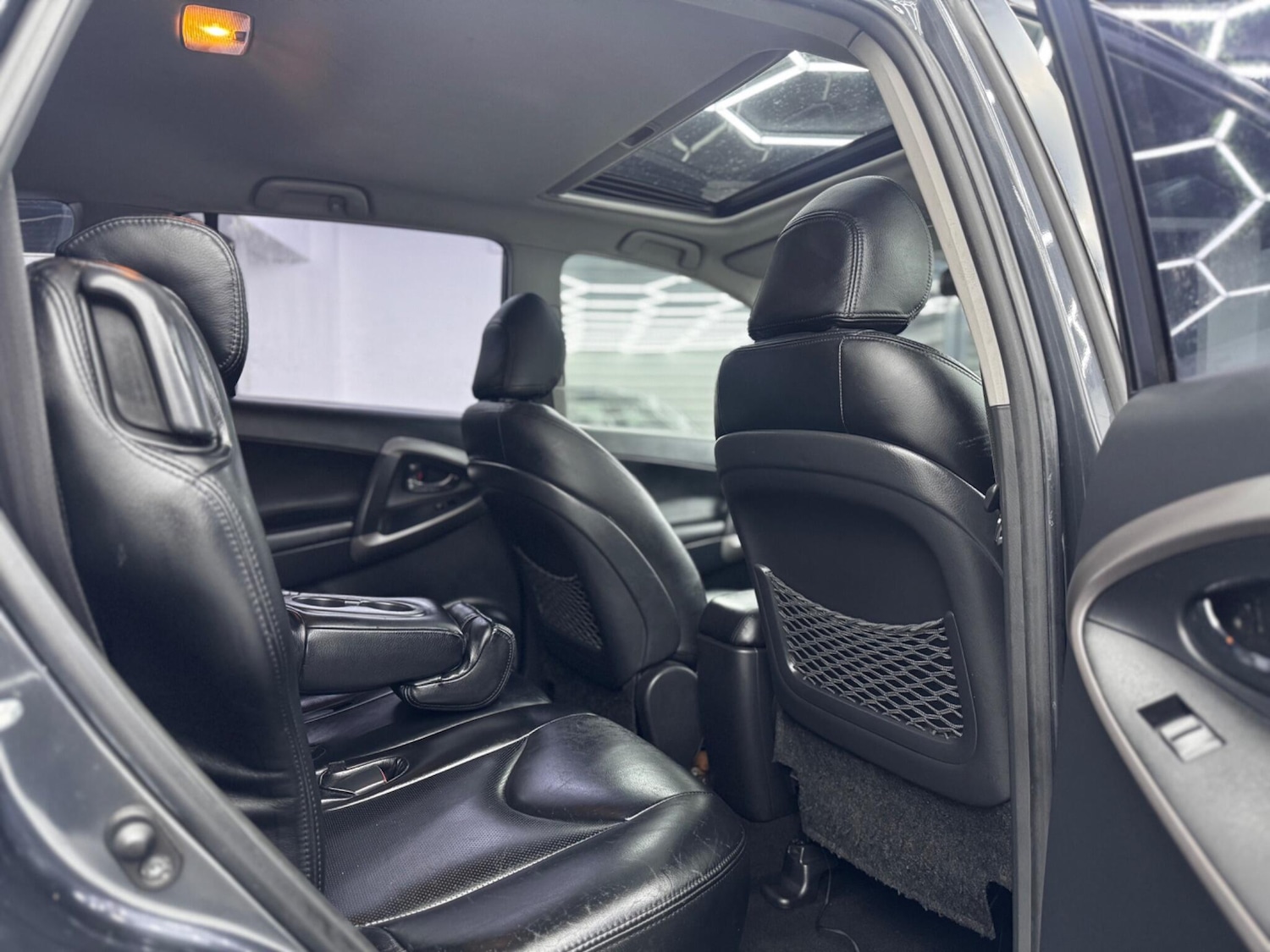 Used Toyota RAV4 2007 for sale - 77982579: Photo 21