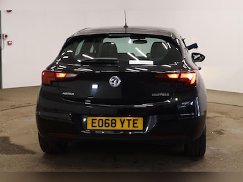Used Vauxhall Astra 2018 for sale - 78586877: Photo