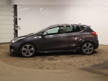 Used Kia Ceed 2017 for sale - 78740780: Photo