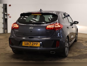 Used Kia Ceed 2017 for sale - 78740780: Photo