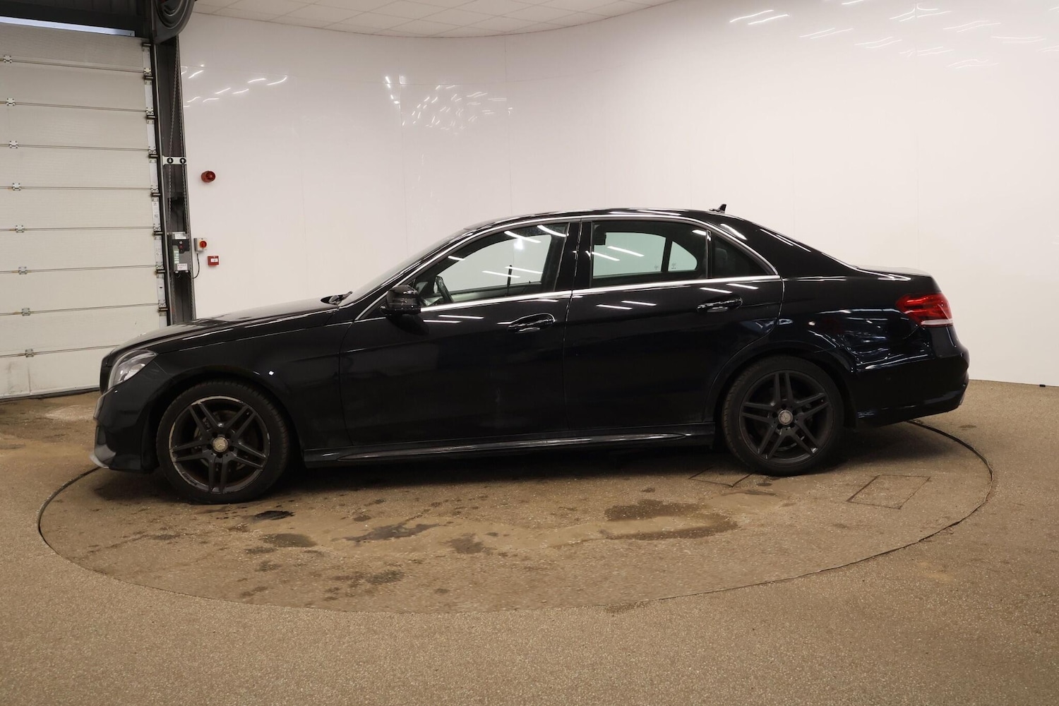 Used Mercedes-Benz E Class for sale - 78116076: Photo 6