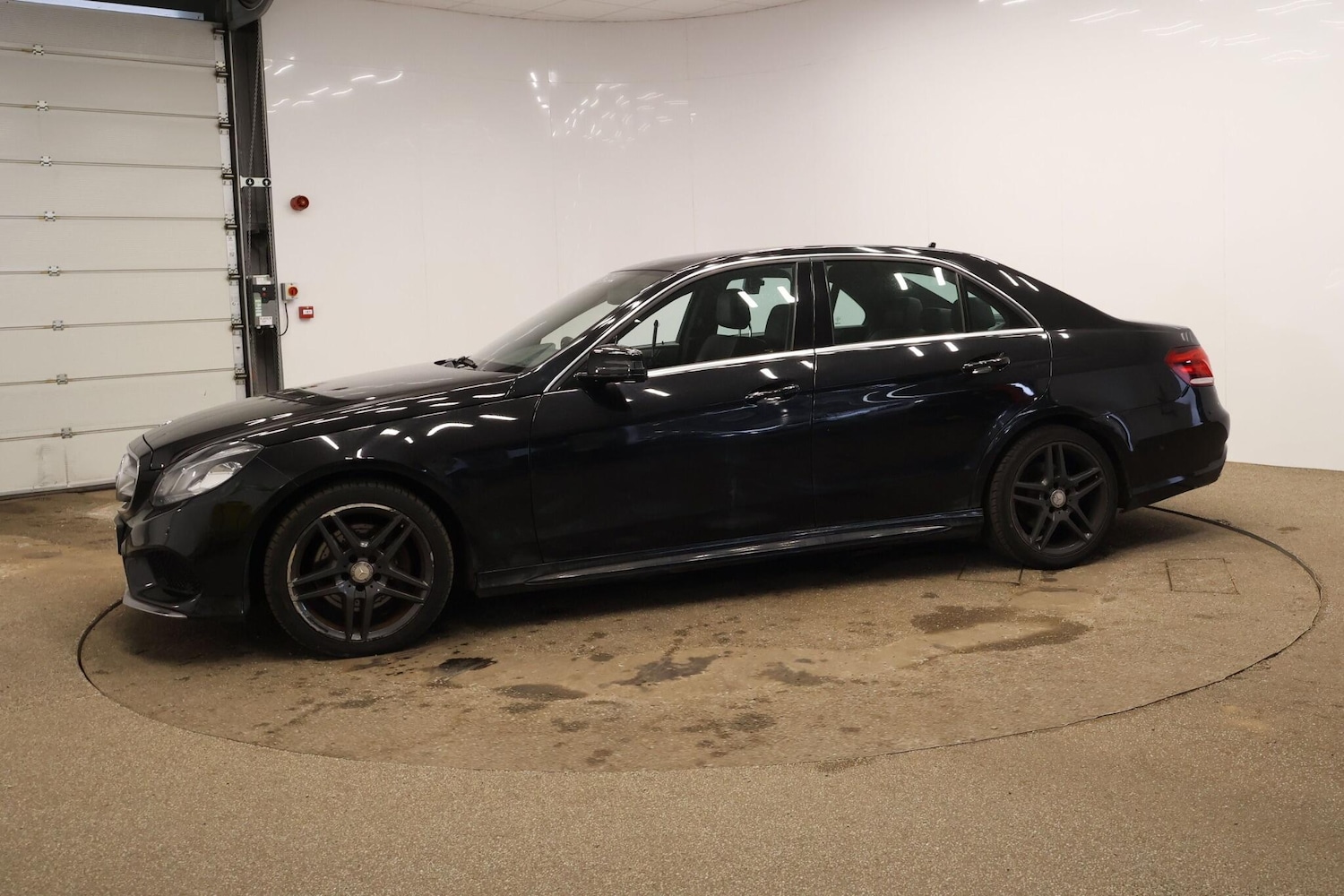 Used Mercedes-Benz E Class for sale - 78116076: Photo 8