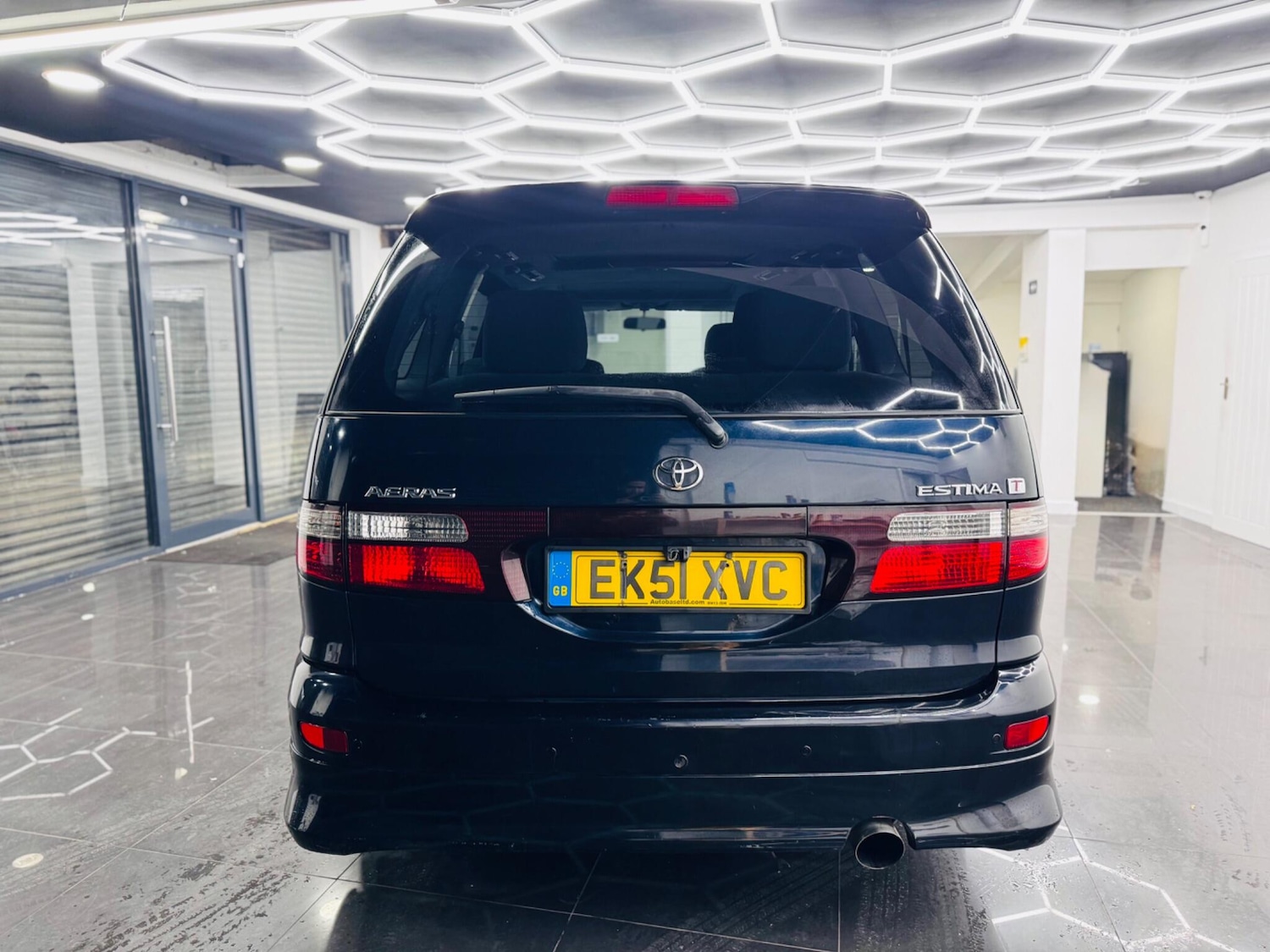 Used Toyota Previa 2011 for sale - 78157890: Photo 10