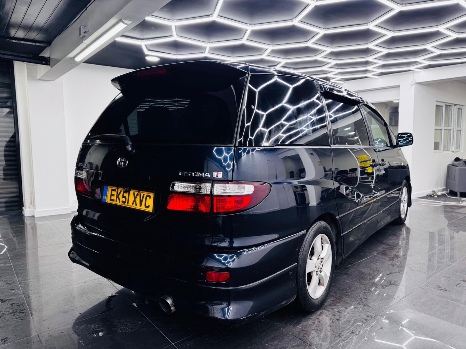 Used Toyota Previa 2011 for sale - 78157890: Photo 11