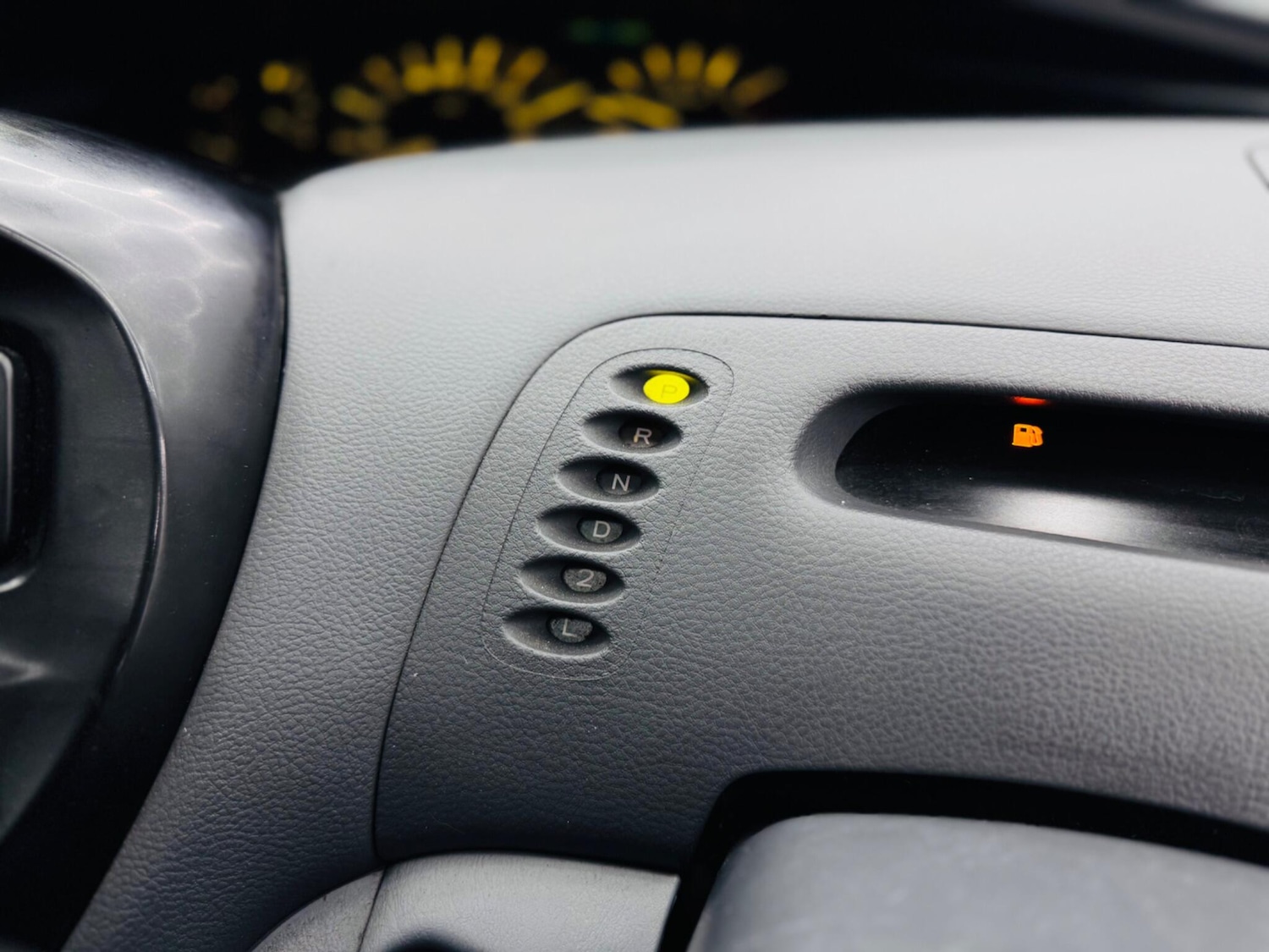 Used Toyota Previa 2011 for sale - 78157890: Photo 25