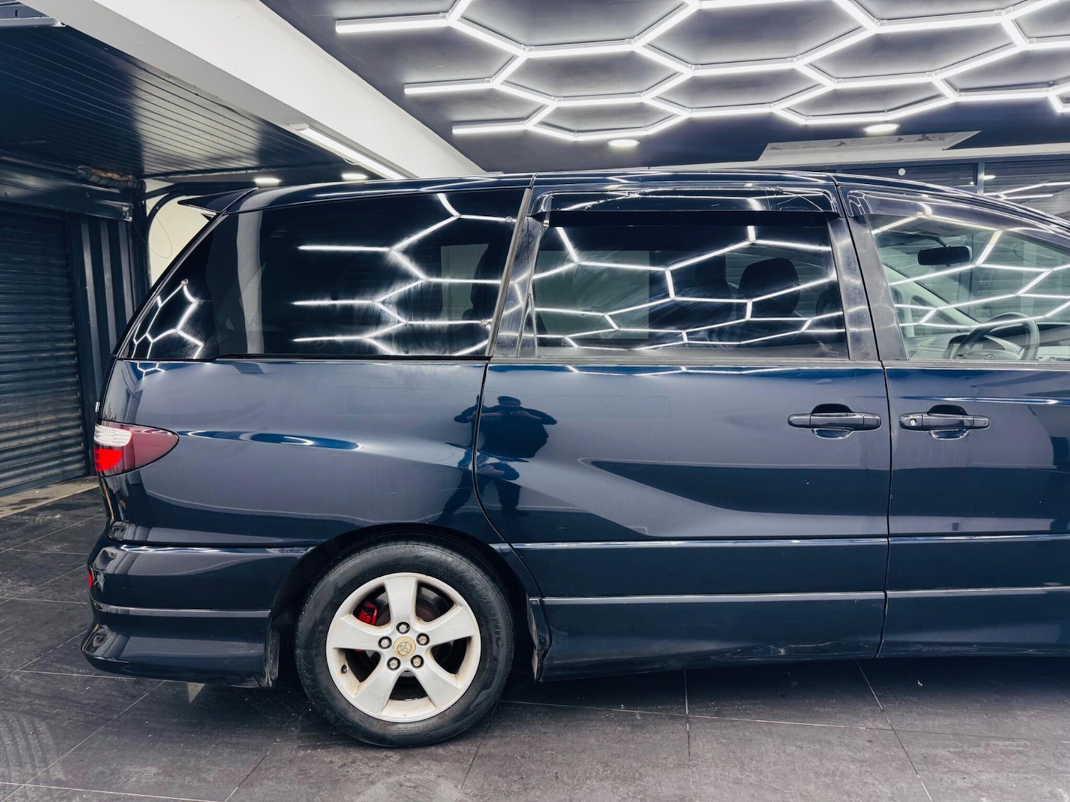 Used Toyota Previa 2011 for sale - 78157890: Photo 5