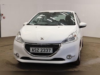Used Peugeot 208 2013 for sale - 78548784: Photo