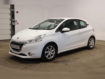 Used Peugeot 208 2013 for sale - 78548784: Photo