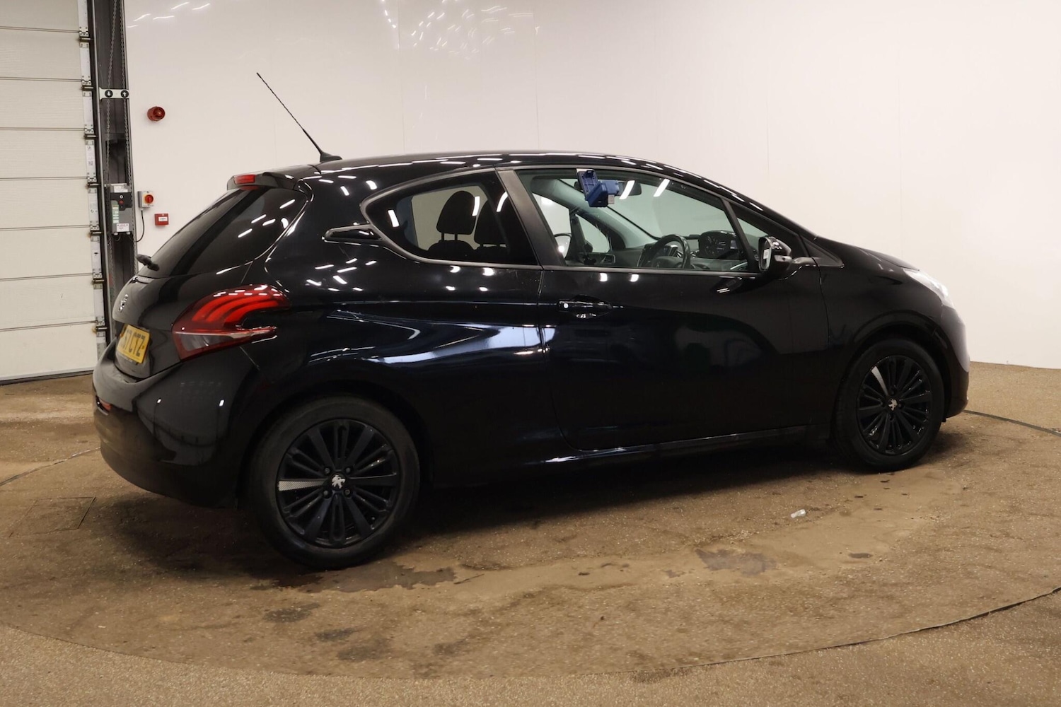 Used Peugeot 208 for sale - 77853778: Photo 8