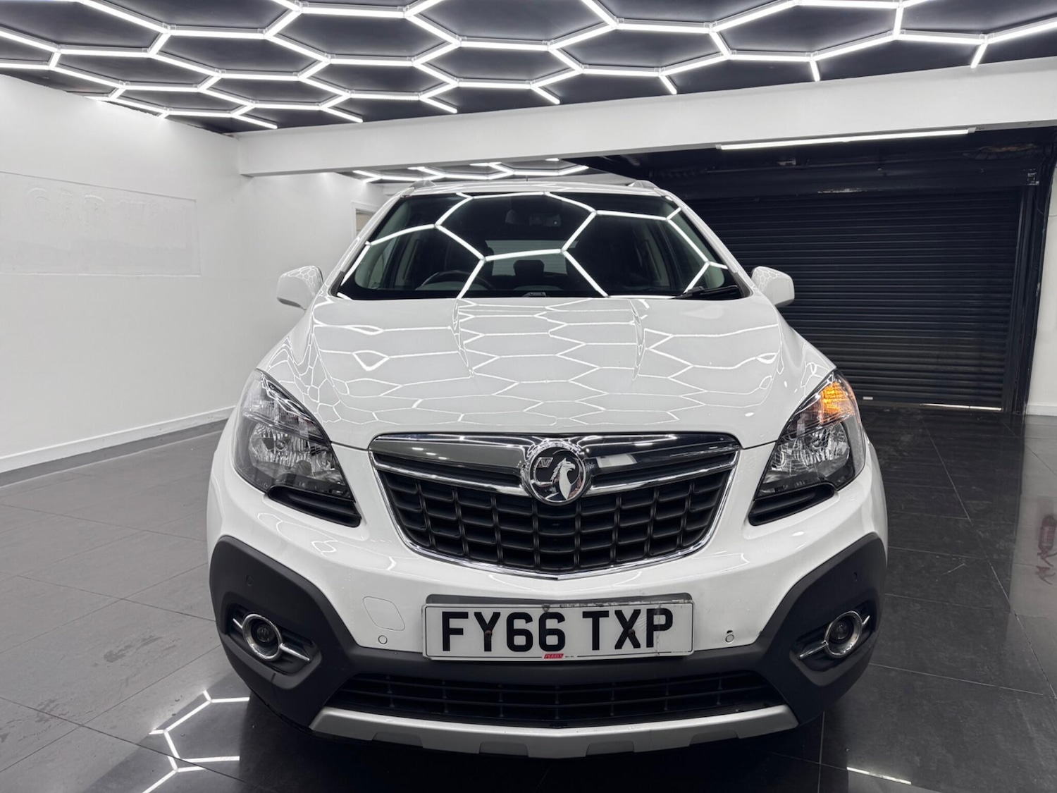 Used Vauxhall Mokka 2016 for sale - 78127307: Photo 2