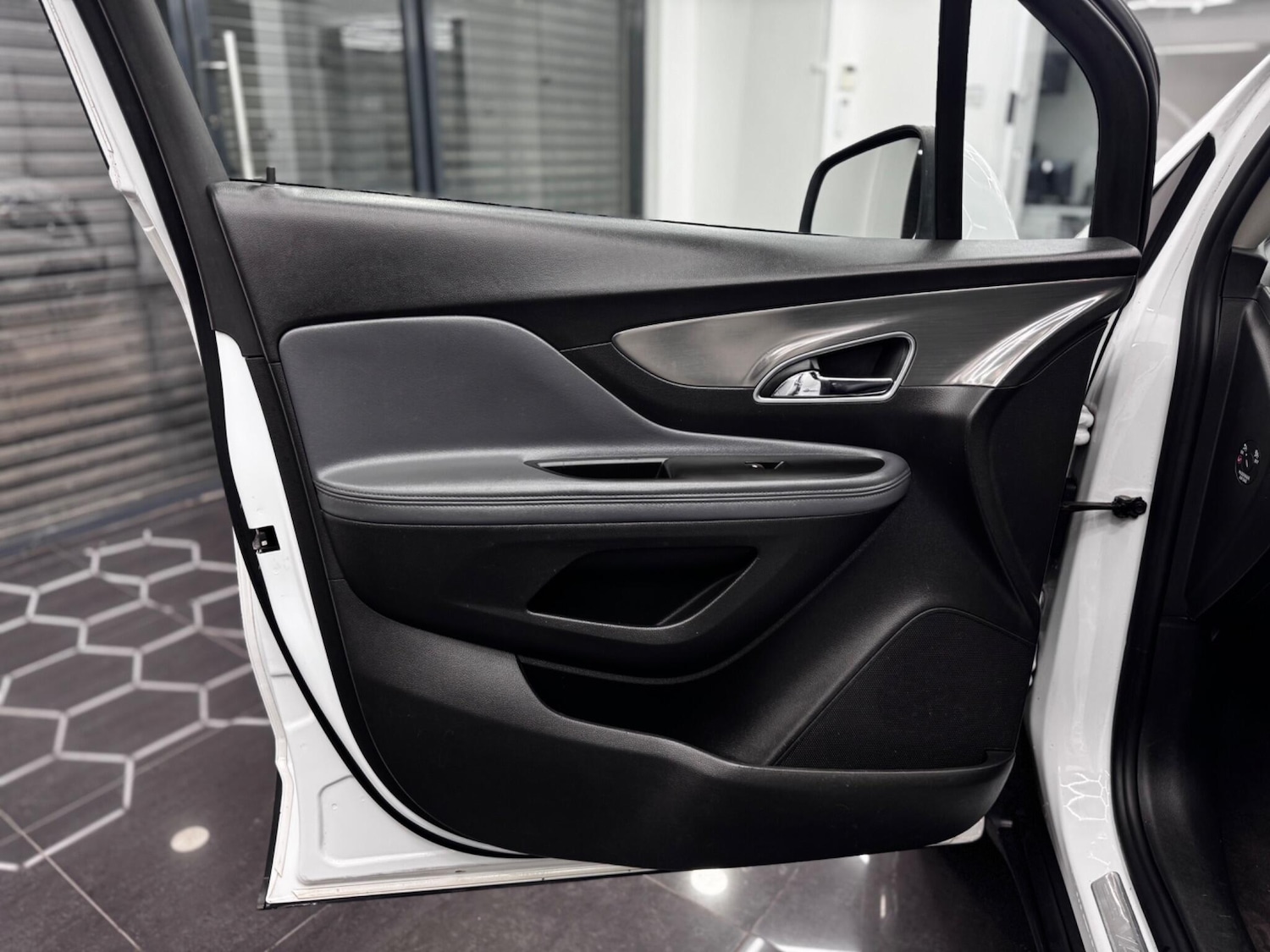 Used Vauxhall Mokka 2016 for sale - 78127307: Photo 29