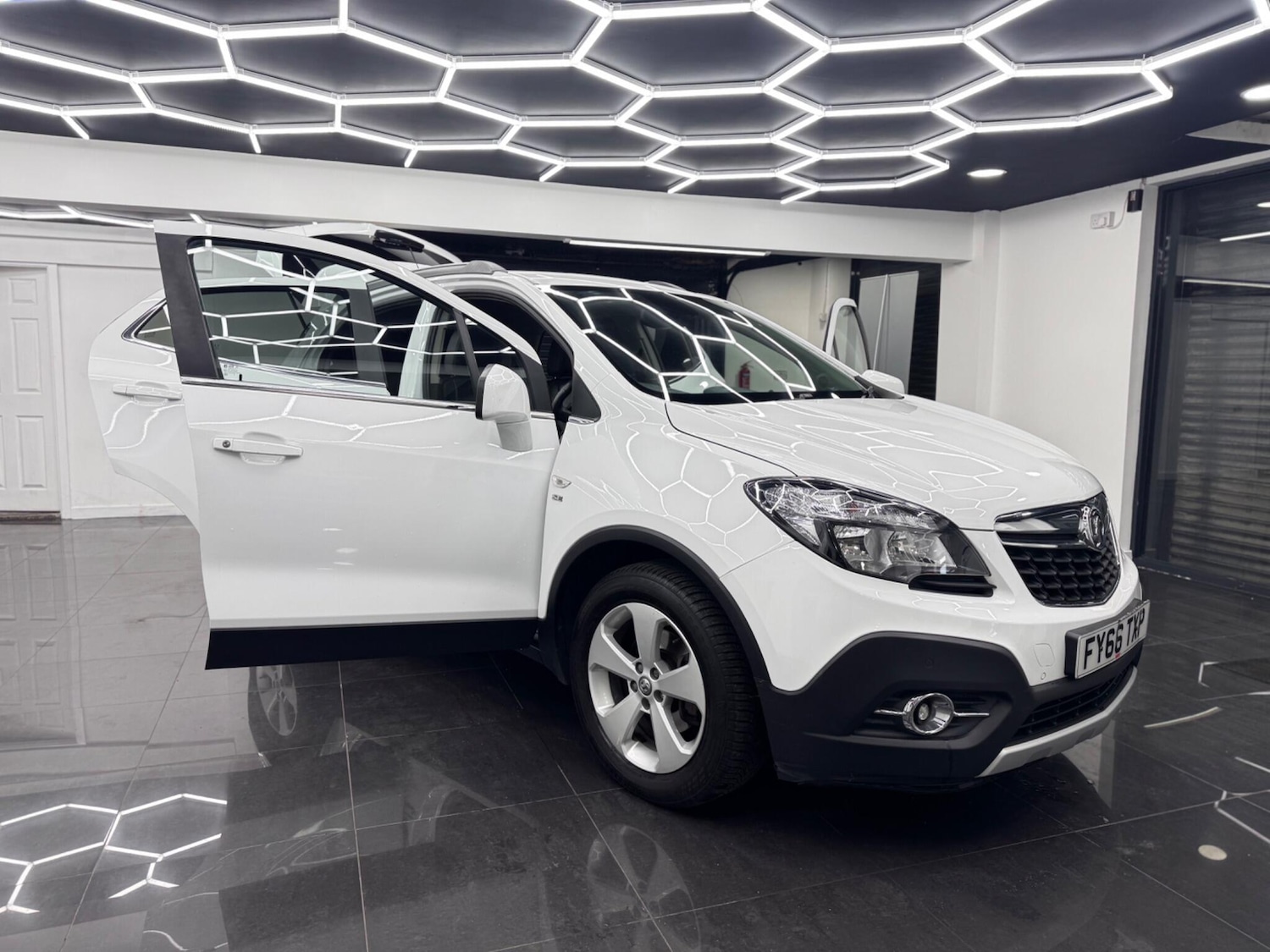 Used Vauxhall Mokka 2016 for sale - 78127307: Photo 6