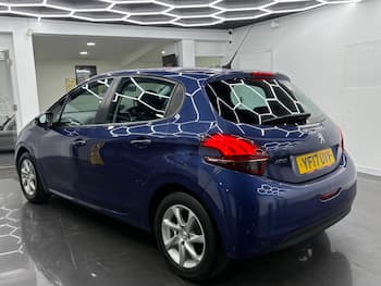Used Peugeot 208 2017 for sale - 79847775: Photo