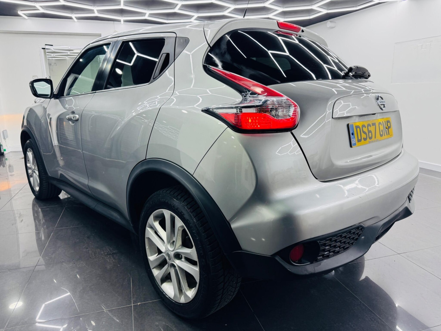 Used Nissan Juke 2017 for sale - 77831671: Photo 3