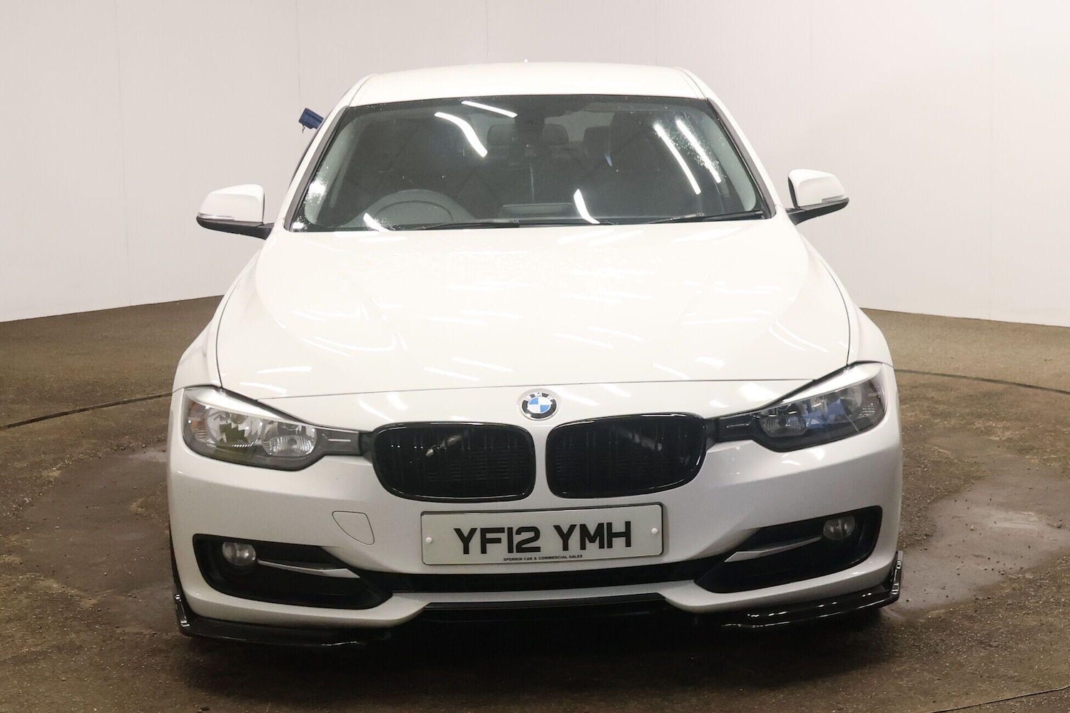Used BMW 3 Series 2012 for sale - 77978140: Photo 2