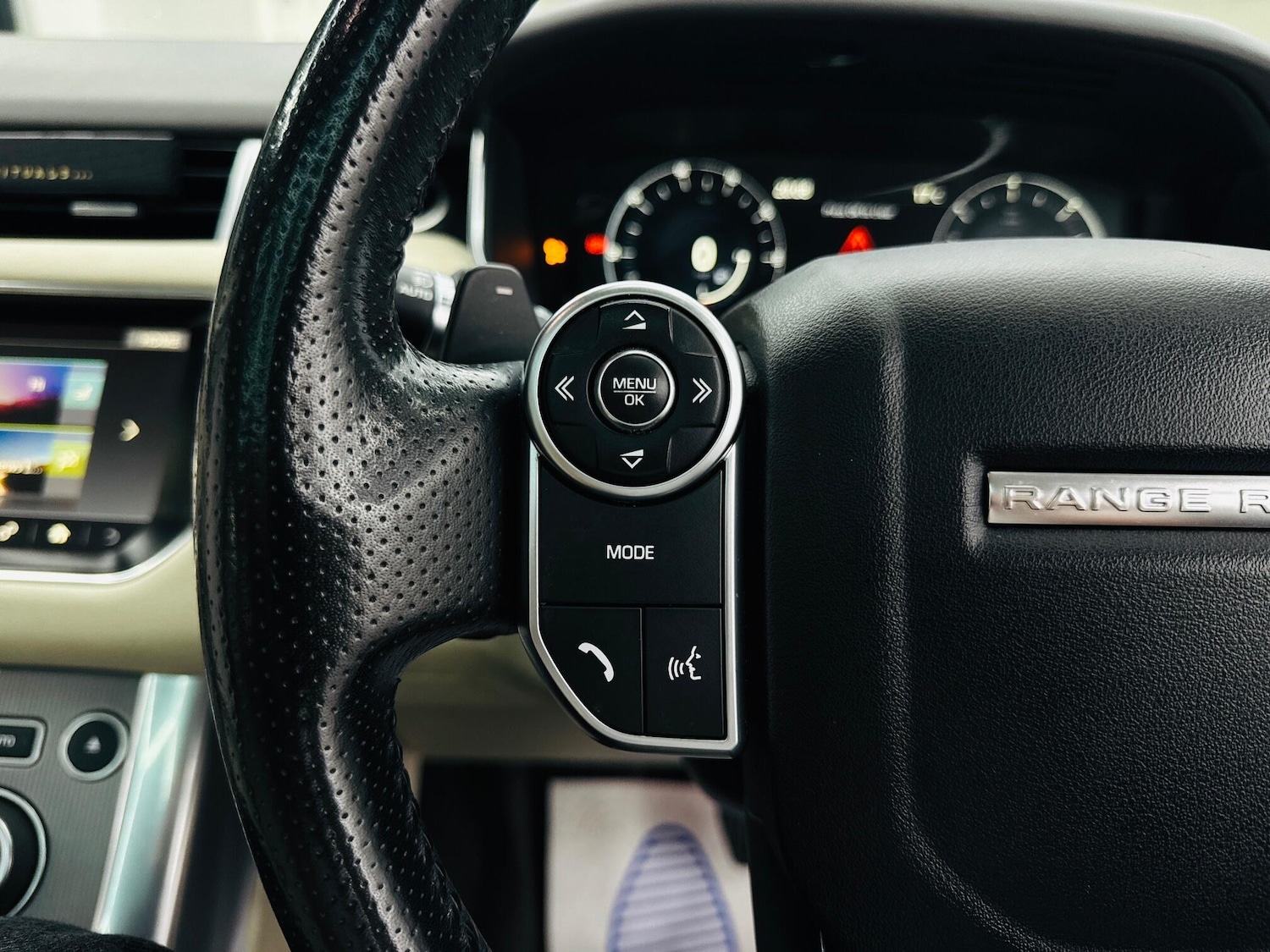 Used Land Rover Range Rover Sport 2017 for sale - 77831682: Photo 33