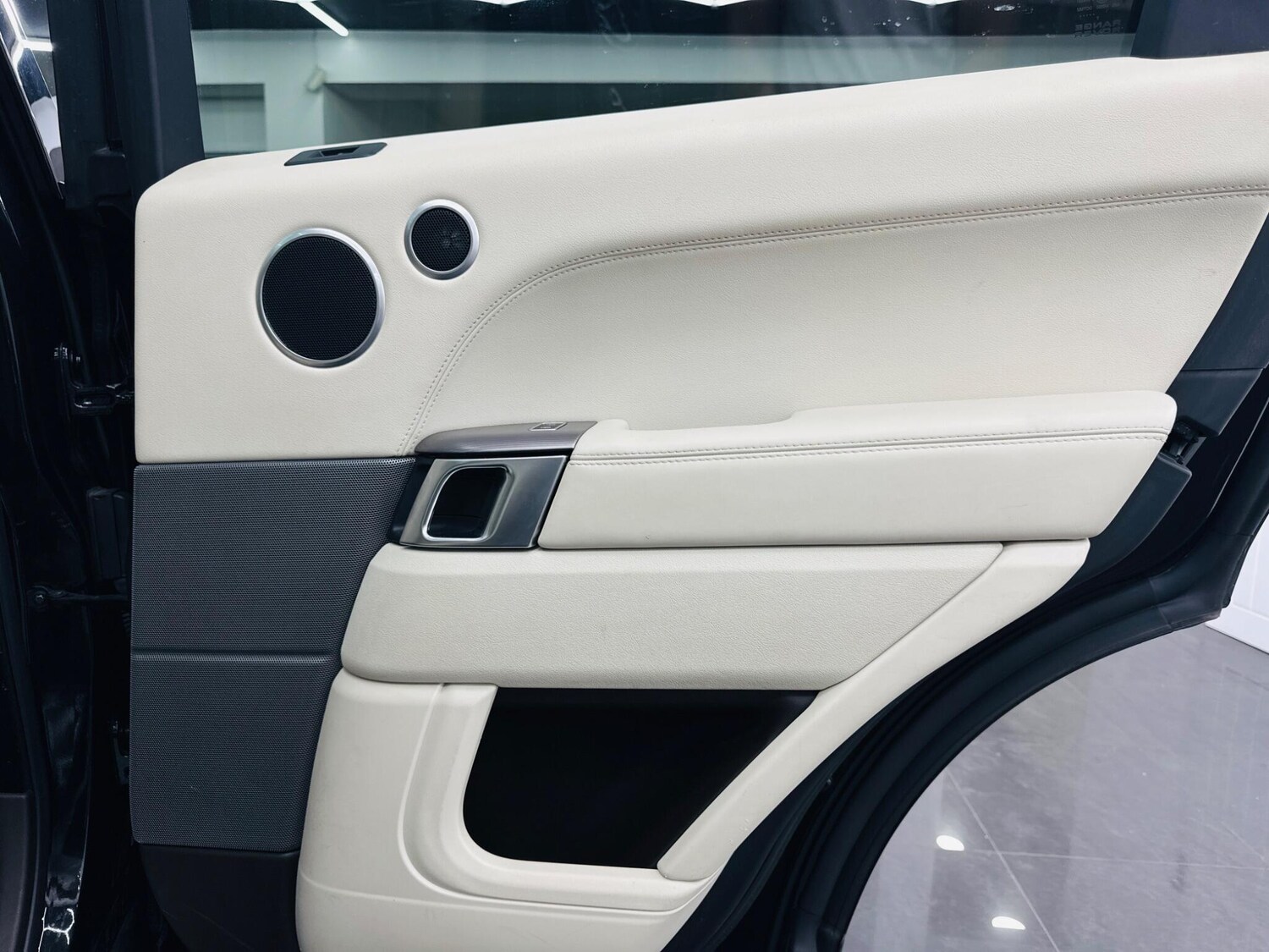 Used Land Rover Range Rover Sport 2017 for sale - 77831682: Photo 38