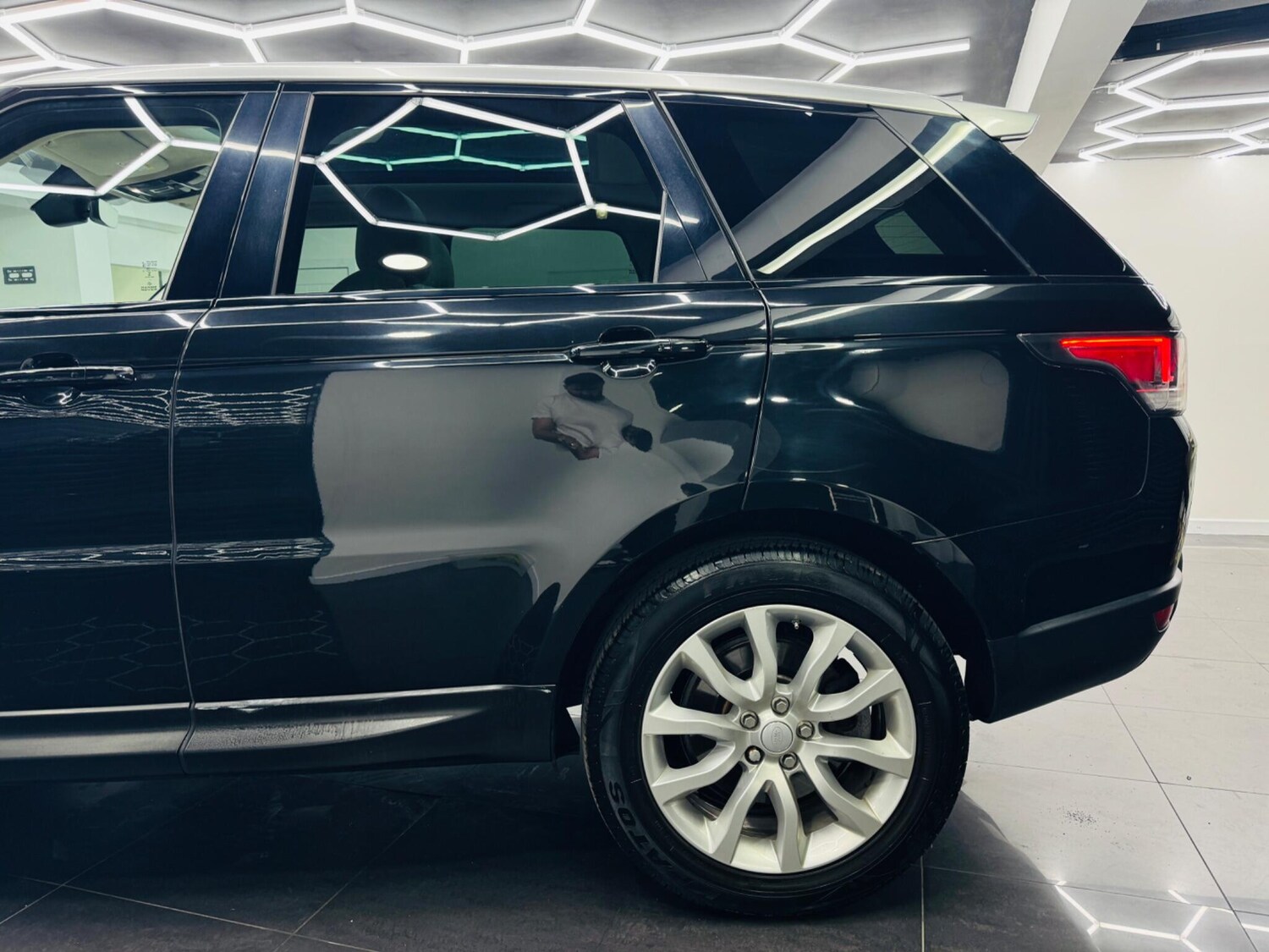 Used Land Rover Range Rover Sport 2017 for sale - 77831682: Photo 54