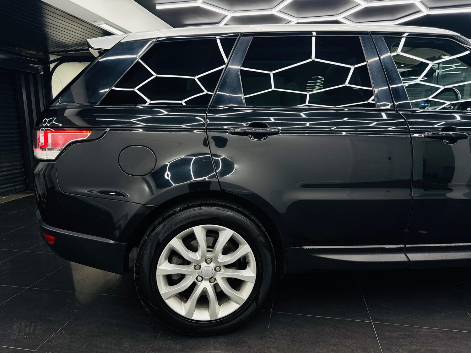 Used Land Rover Range Rover Sport 2017 for sale - 77831682: Photo 57