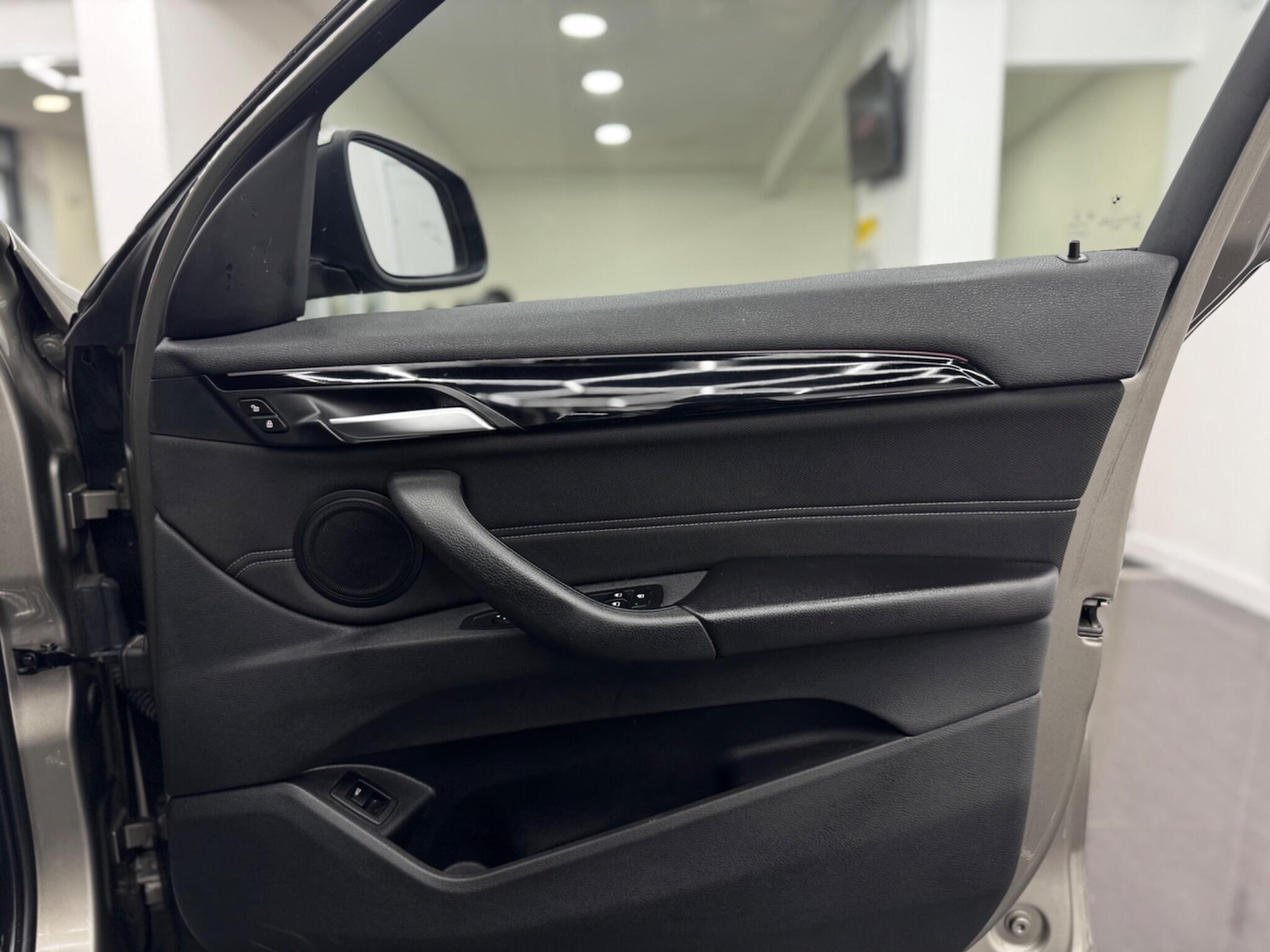 Used BMW X1 2018 for sale - 77977918: Photo 37