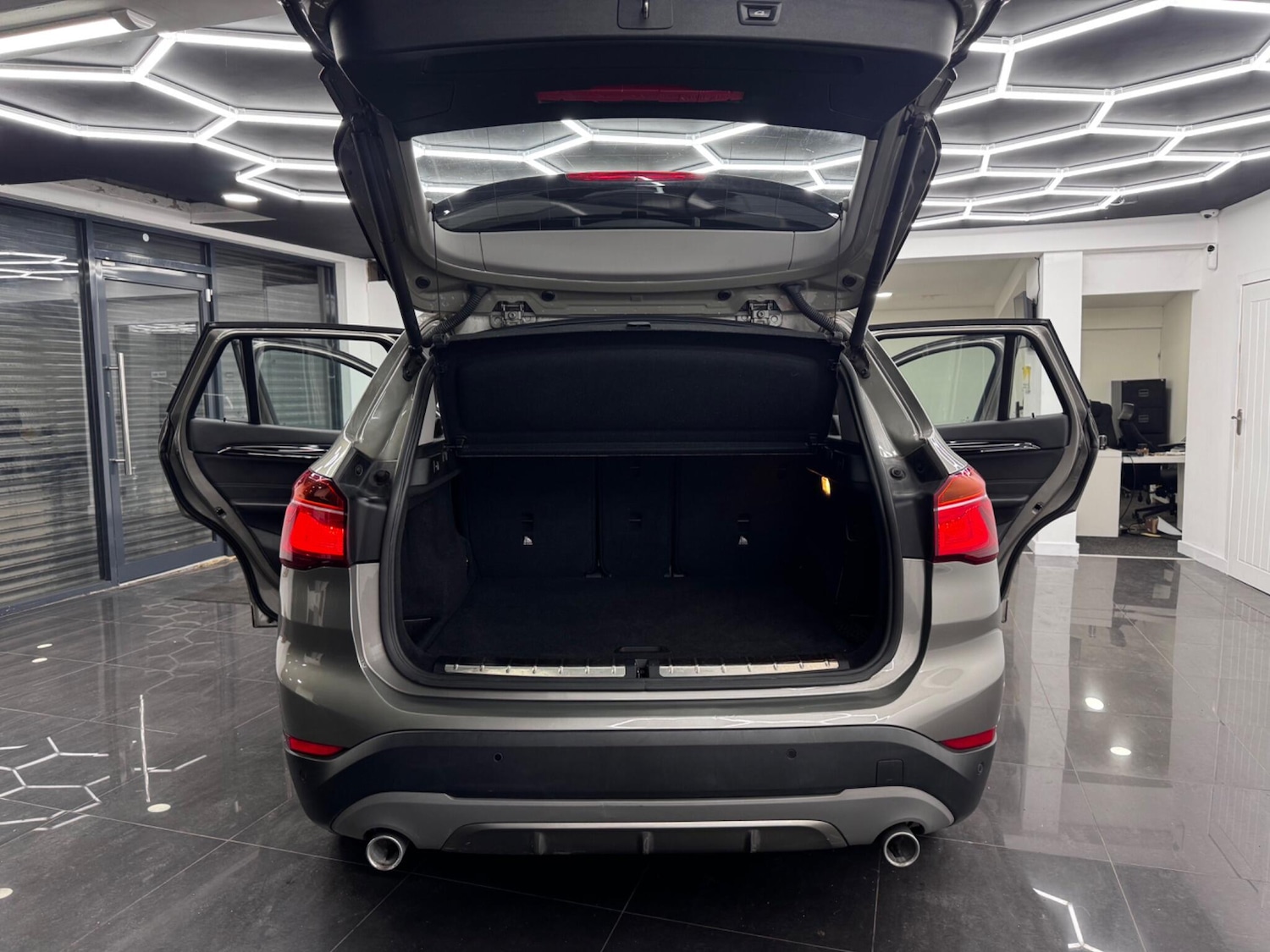 Used BMW X1 2018 for sale - 77977918: Photo 49