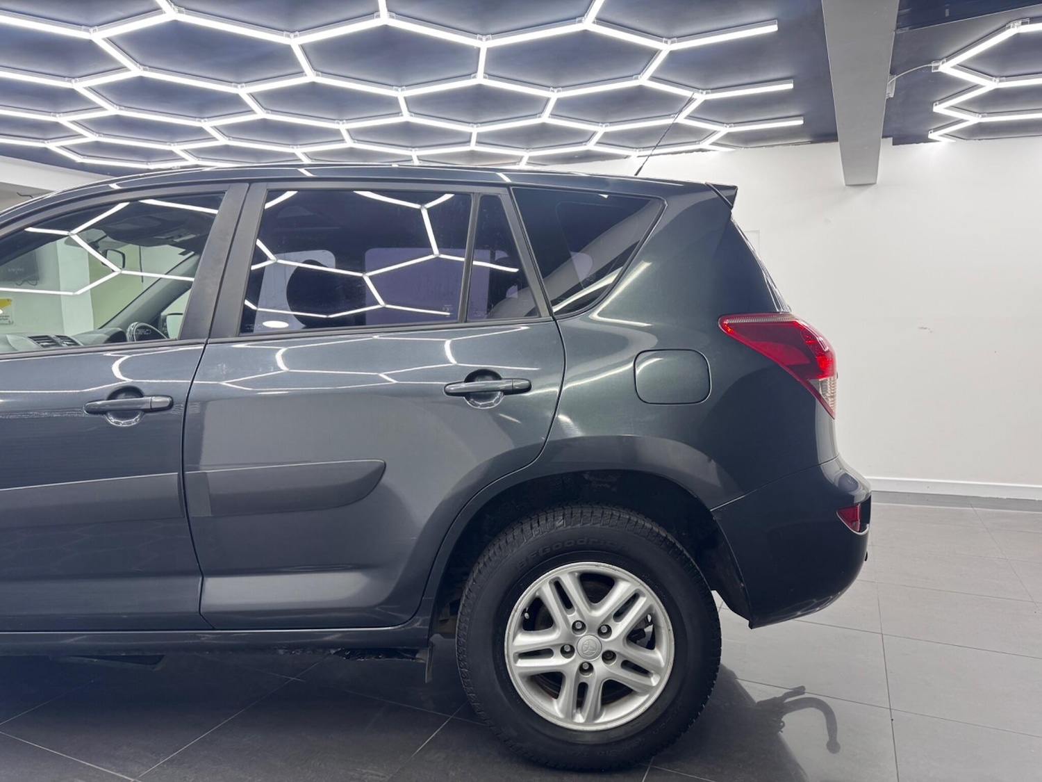 Used Toyota RAV4 for sale - 78214692: Photo 10