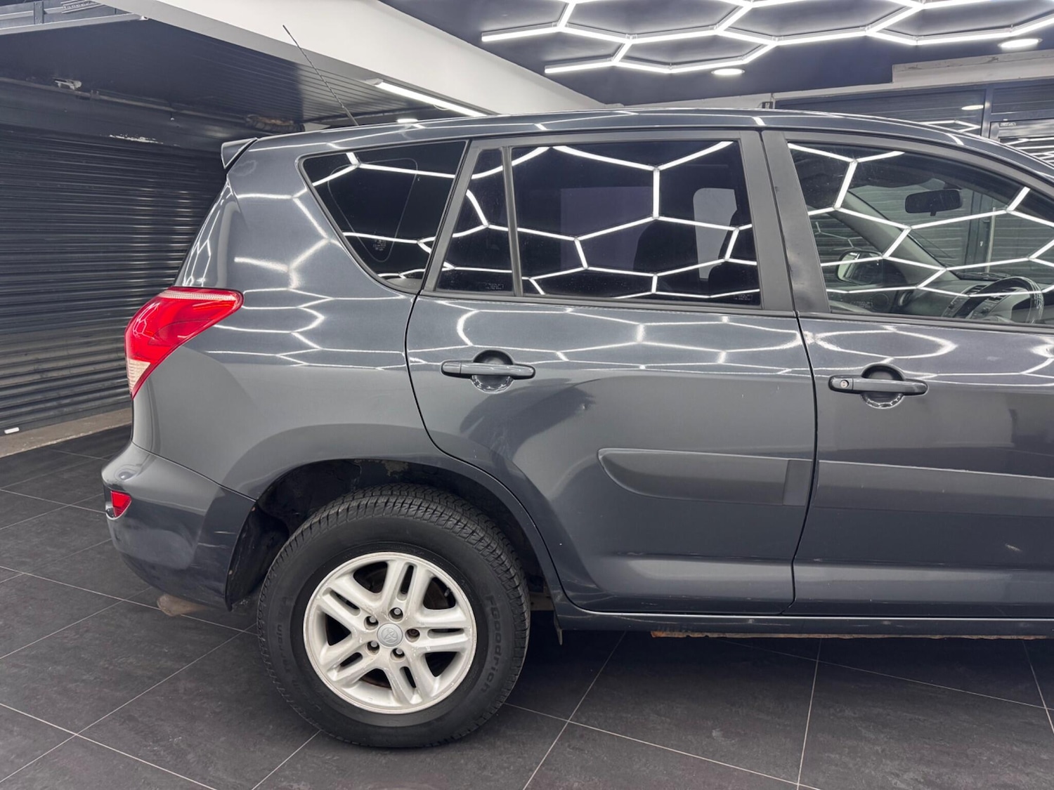 Used Toyota RAV4 for sale - 78214692: Photo 11