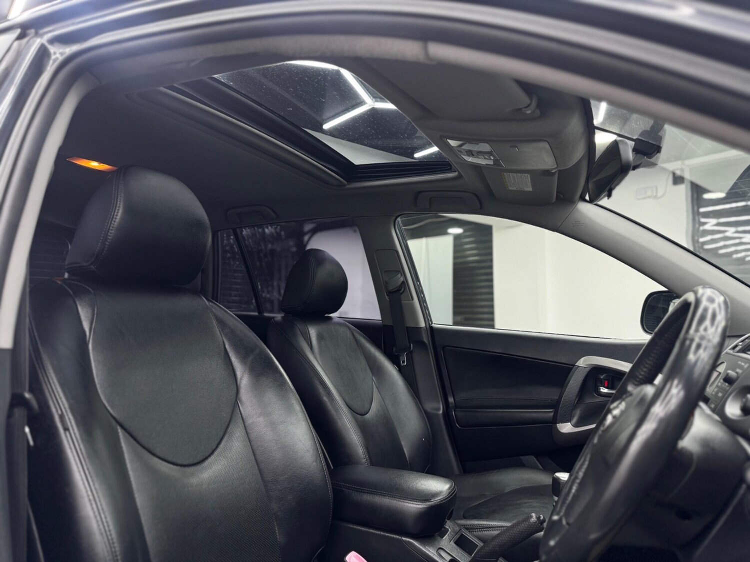 Used Toyota RAV4 for sale - 78214692: Photo 20