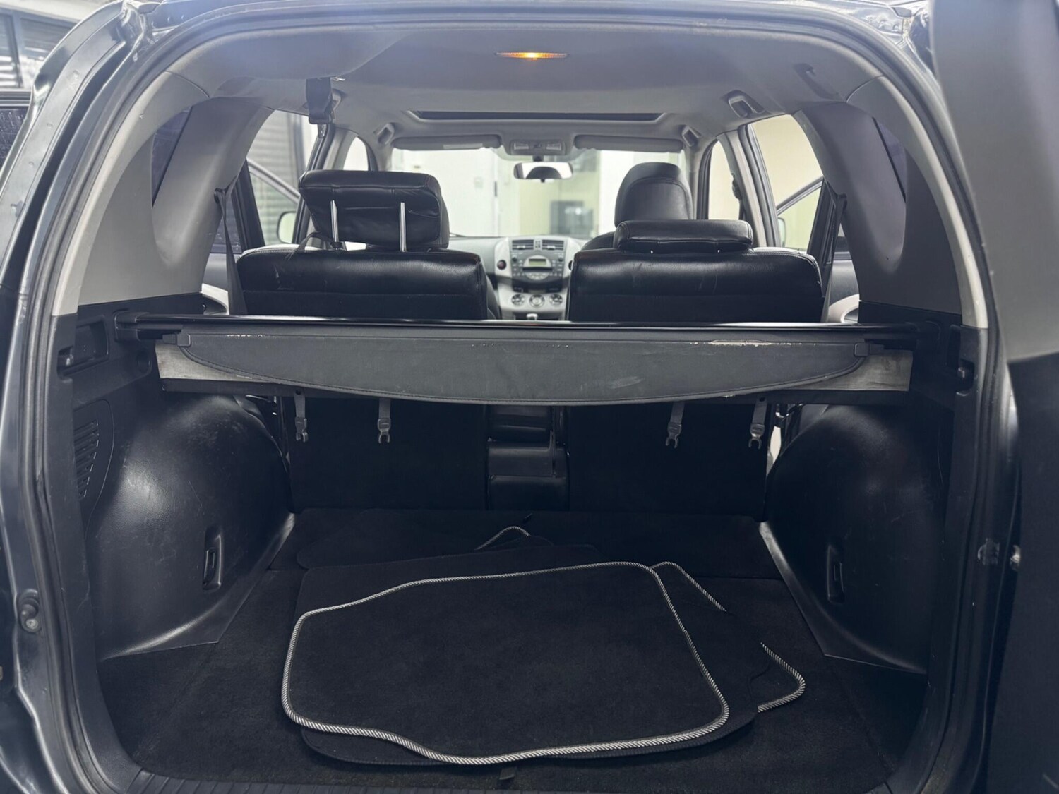 Used Toyota RAV4 for sale - 78214692: Photo 30