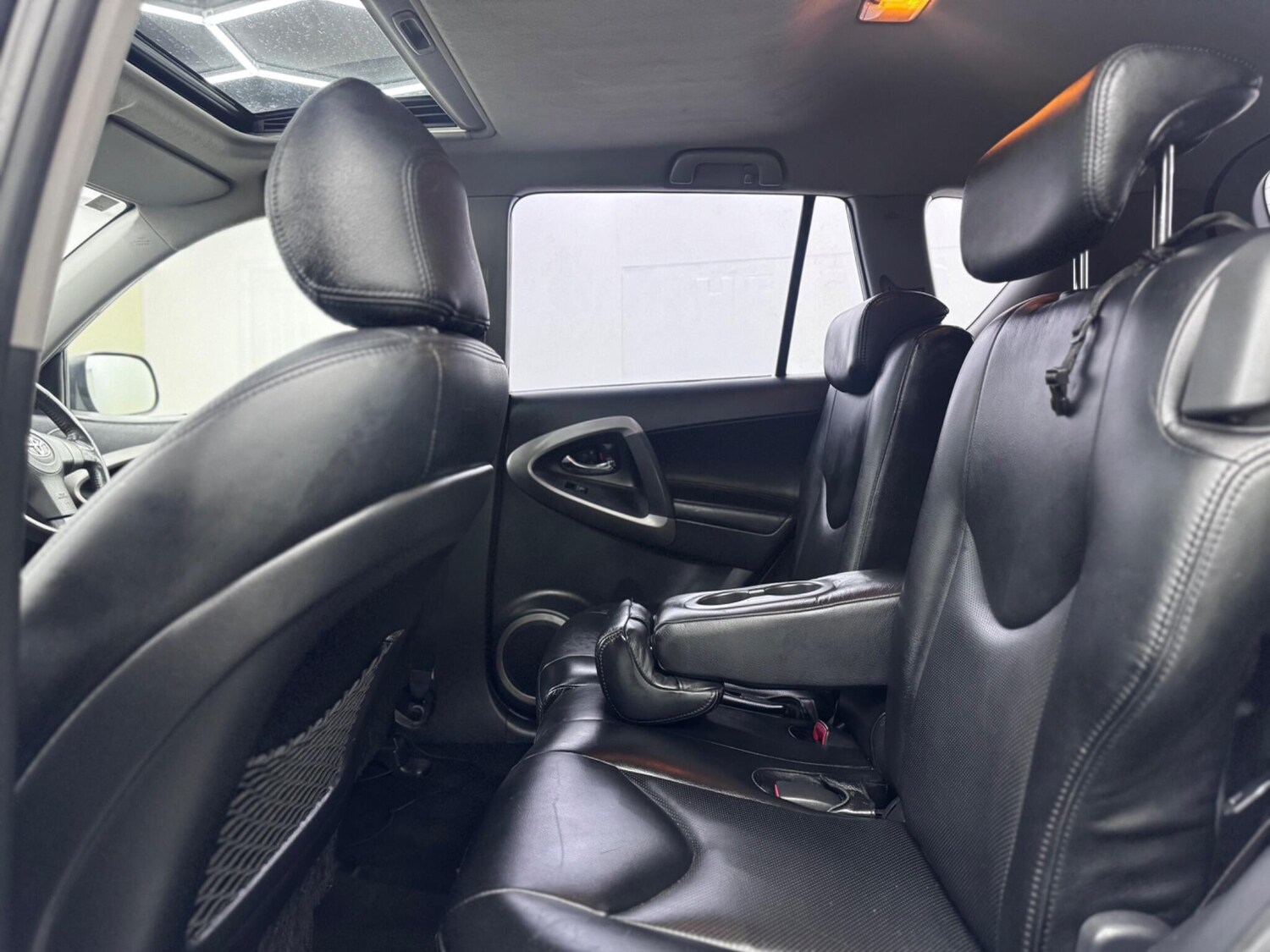 Used Toyota RAV4 for sale - 78214692: Photo 37