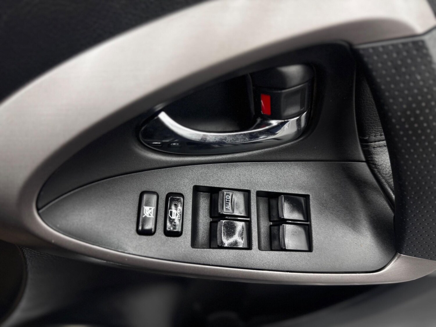 Used Toyota RAV4 for sale - 78214692: Photo 38