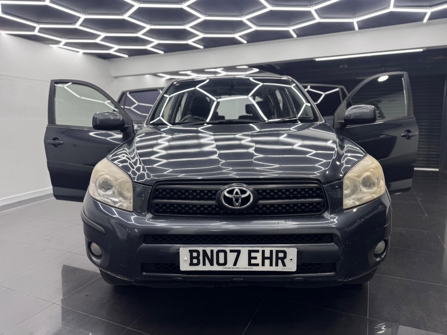 Used Toyota RAV4 for sale - 78214692: Photo 6