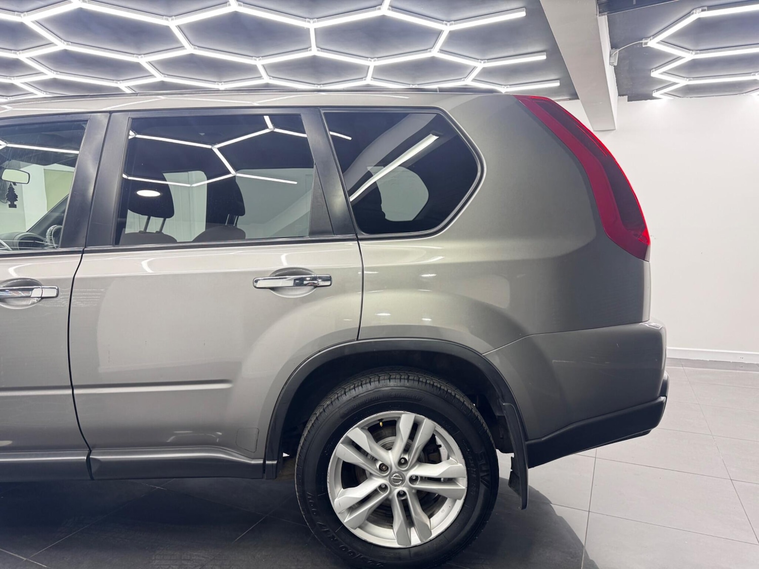 Used Nissan X-Trail 2011 for sale - 77982325: Photo 10