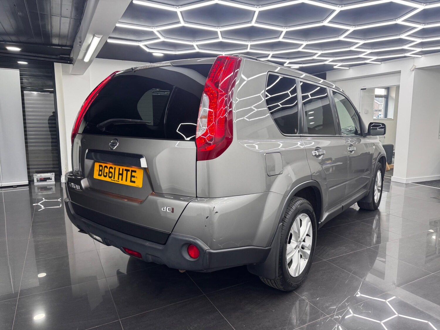 Used Nissan X-Trail 2011 for sale - 77982325: Photo 14